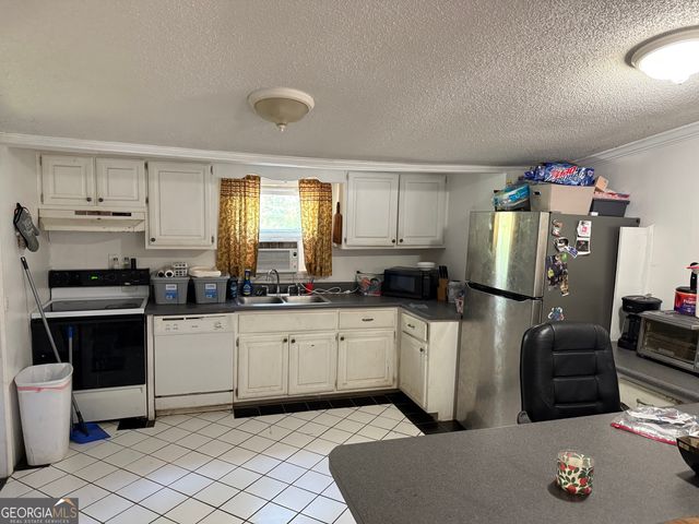 40 Cherokee Circle, Buchanan, GA 30113