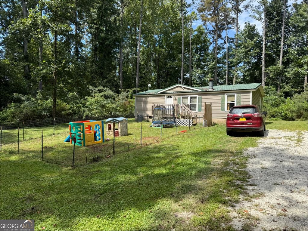 40 Cherokee Circle, Buchanan, GA 30113