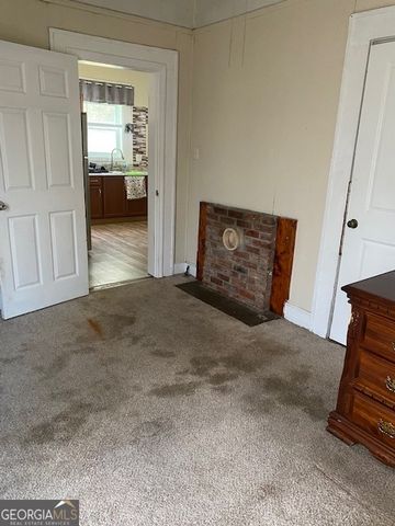 102 Corinth Road, Hogansville, GA 30230