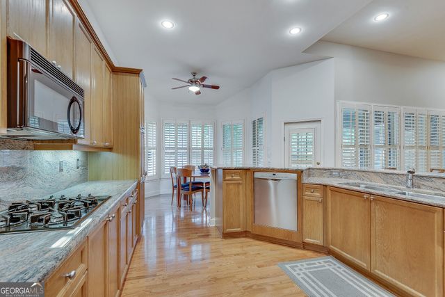 1558 Reserve Circle, Decatur, GA 30033