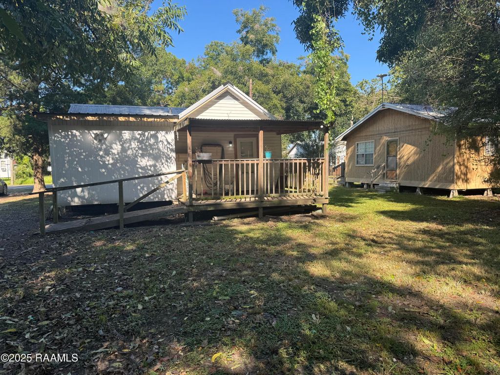 115 S Miles Street, Abbeville, LA 70510