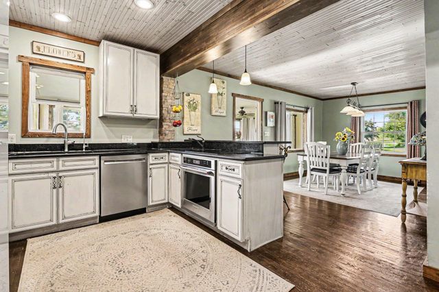 2175 E Hinchman Road, Berrien Springs, MI 49103