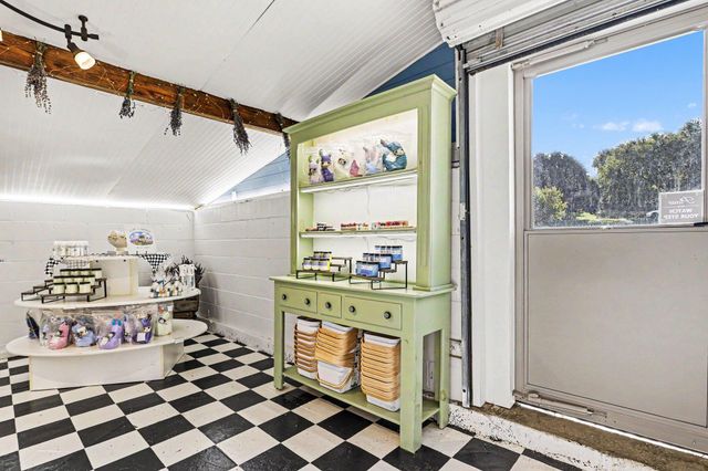 2175 E Hinchman Road, Berrien Springs, MI 49103