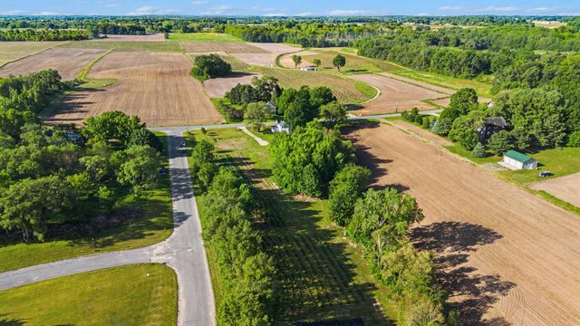 2175 E Hinchman Road, Berrien Springs, MI 49103