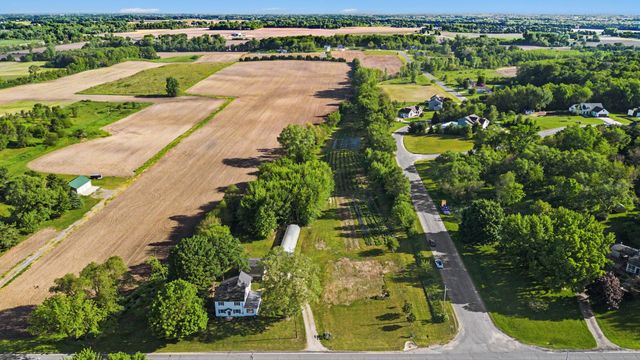 2175 E Hinchman Road, Berrien Springs, MI 49103