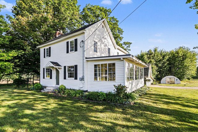 2175 E Hinchman Road, Berrien Springs, MI 49103