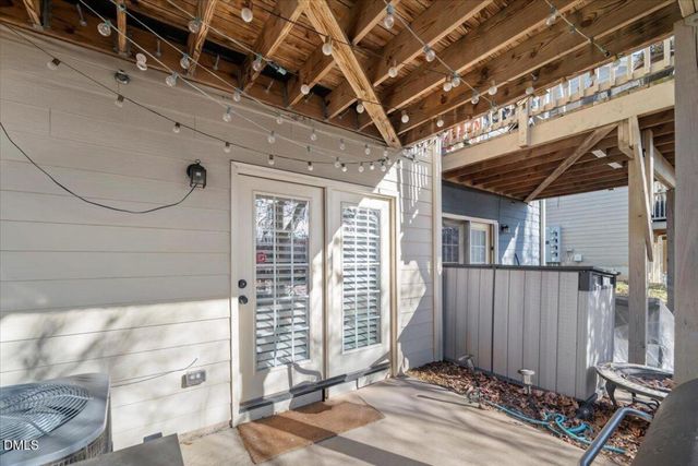 2806 Bedford Green Drive 102, Raleigh, NC 27604