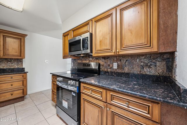 12422 N Cherry Hills Drive E, Sun City, AZ 85351