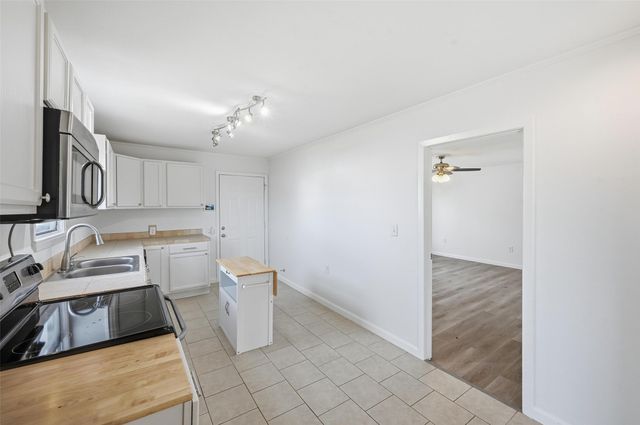 418 Russell Street, White Settlement, TX 76108