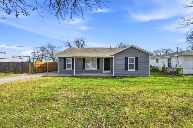 418 Russell Street, White Settlement, TX 76108