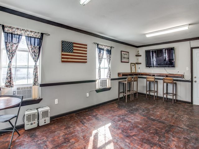 418 Russell Street, White Settlement, TX 76108