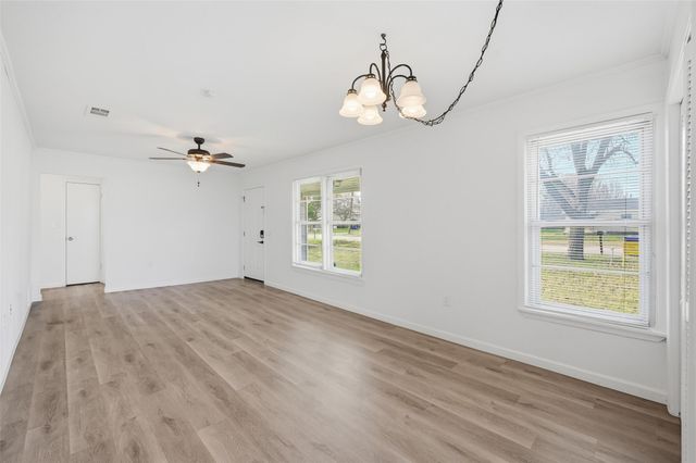 418 Russell Street, White Settlement, TX 76108