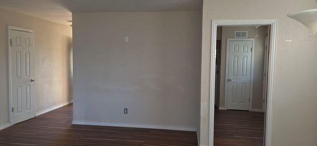 1423 Rolling Hills Drive, Graham, TX 76450