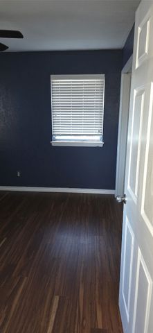 1423 Rolling Hills Drive, Graham, TX 76450