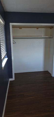 1423 Rolling Hills Drive, Graham, TX 76450