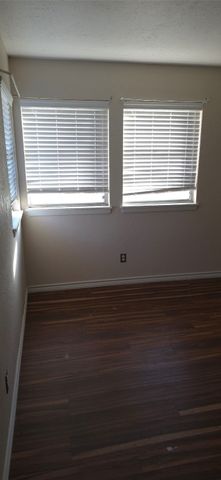 1423 Rolling Hills Drive, Graham, TX 76450