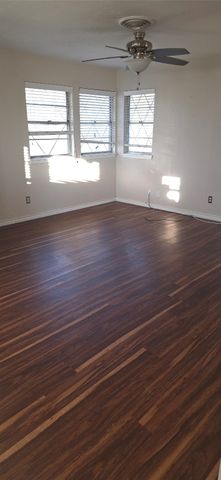 1423 Rolling Hills Drive, Graham, TX 76450