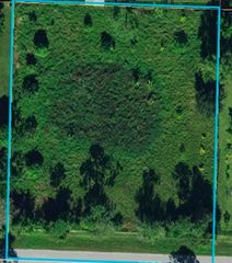 . Edinburgh Drive E, Loxahatchee, FL 33470