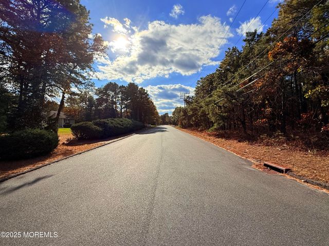 1901 Chilvers Avenue, Whiting, NJ 08759