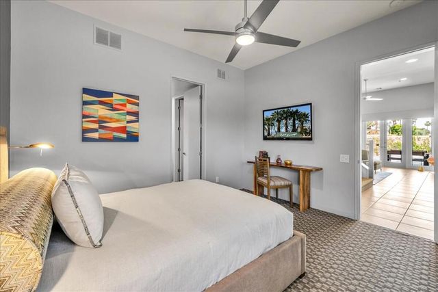 922 Alejo Vista, Palm Springs, CA 92262