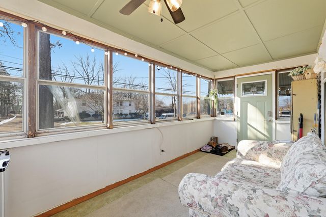 614 E Washington Street, Ionia, MI 48846