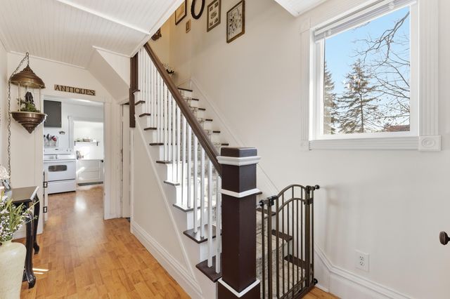 614 E Washington Street, Ionia, MI 48846