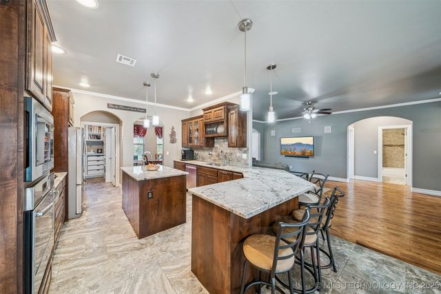 26110 E 115th Court, Coweta, OK 74429