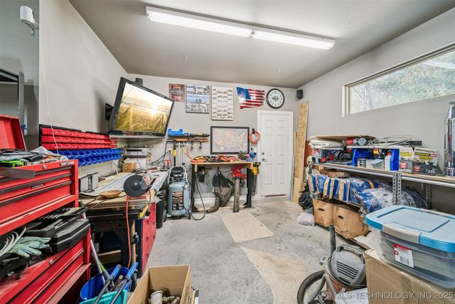 26110 E 115th Court, Coweta, OK 74429