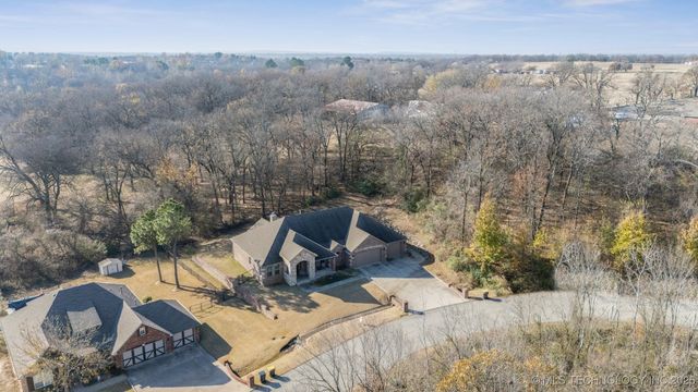 26110 E 115th Court, Coweta, OK 74429