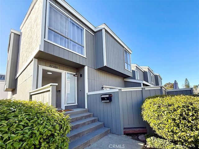 2720 W Segerstrom D, Santa Ana, CA 92704