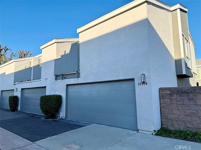 2720 W Segerstrom D, Santa Ana, CA 92704