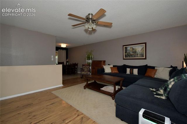 4885 Hunters Run NA, Colorado Springs, CO 80911