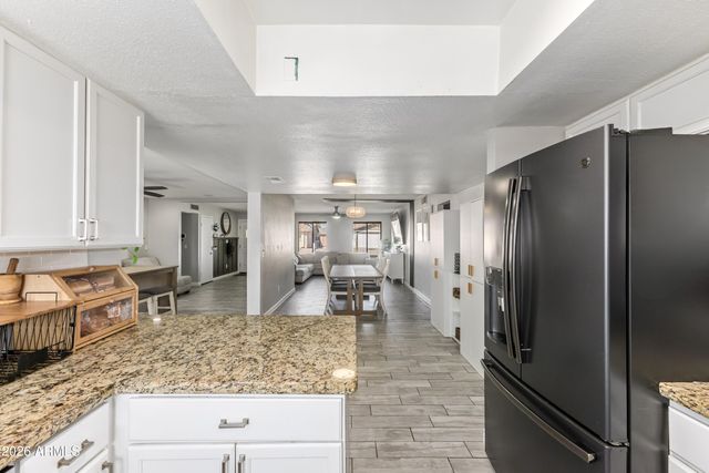 535 W PANTERA Avenue, Mesa, AZ 85210