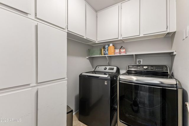 535 W PANTERA Avenue, Mesa, AZ 85210