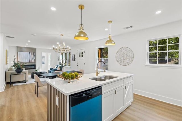 1105 Edgefield Drive SW, Atlanta, GA 30310