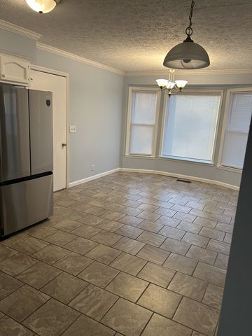 451 Clifton Dr, Goodlettsville, TN 37072