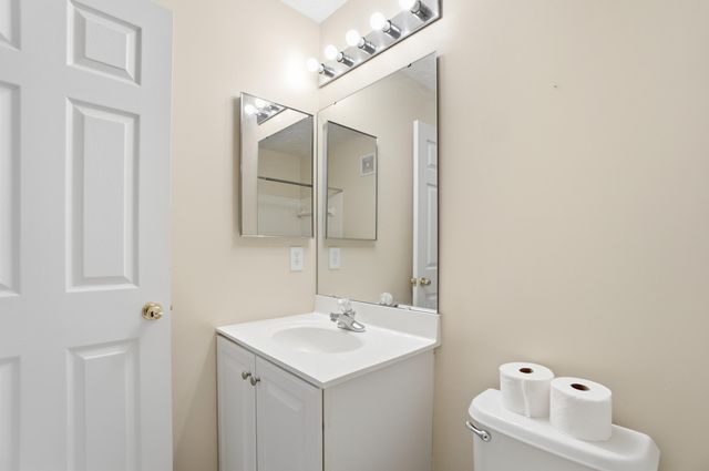 119 Hidden Ridge Court, 2D, Highland Heights, KY 41076