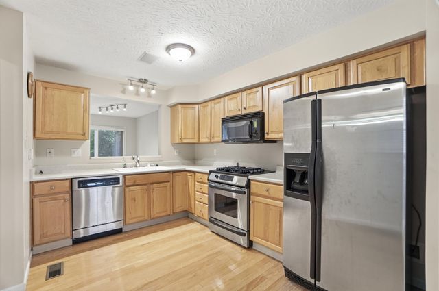 119 Hidden Ridge Court, 2D, Highland Heights, KY 41076