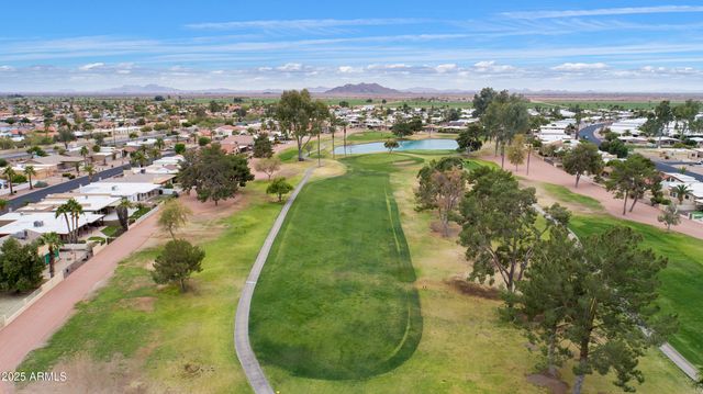 9576 E FAIRWAY Boulevard, Sun Lakes, AZ 85248