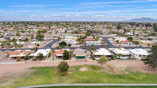 9576 E FAIRWAY Boulevard, Sun Lakes, AZ 85248