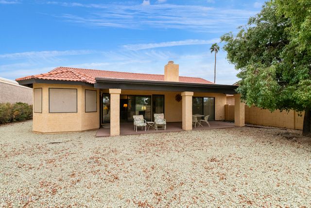 9576 E FAIRWAY Boulevard, Sun Lakes, AZ 85248