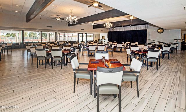 9576 E FAIRWAY Boulevard, Sun Lakes, AZ 85248