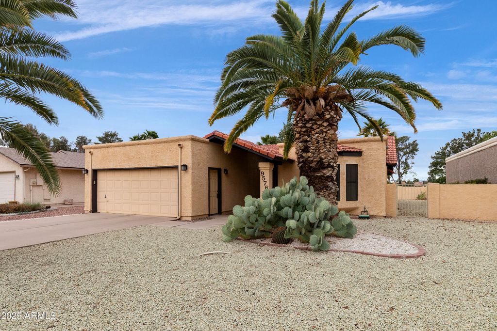 9576 E FAIRWAY Boulevard, Sun Lakes, AZ 85248 — photo 2