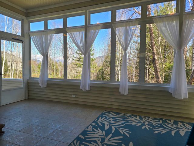 22 & 12 Moat Lane, Hales Location, NH 03860