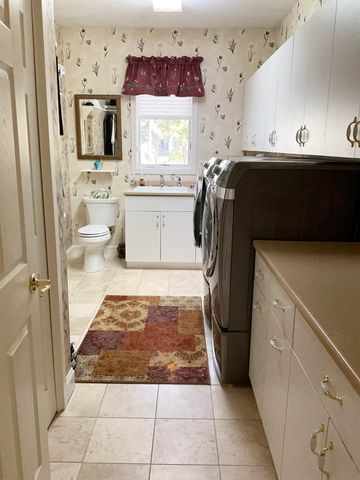 22 & 12 Moat Lane, Hales Location, NH 03860