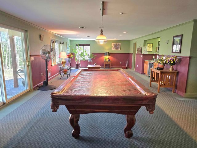 22 & 12 Moat Lane, Hales Location, NH 03860