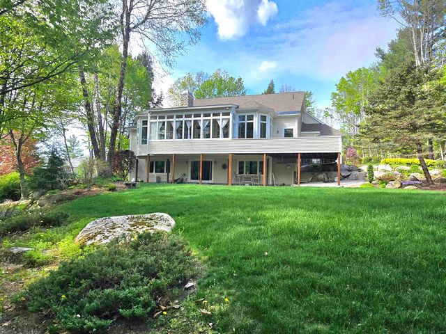 22 & 12 Moat Lane, Hales Location, NH 03860