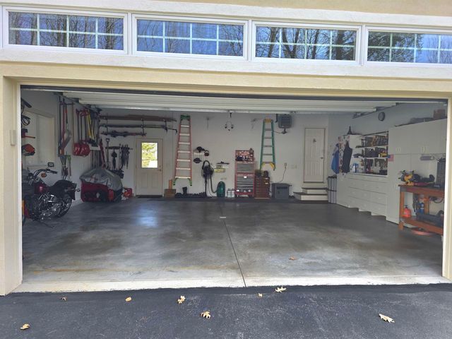 22 & 12 Moat Lane, Hales Location, NH 03860