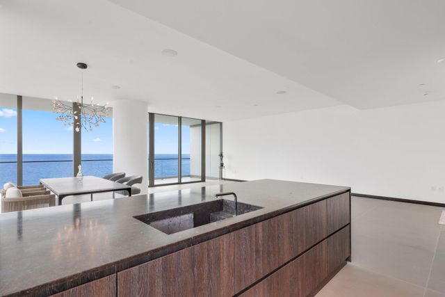 2000 S OCEAN Drive 5A, Hallandale Beach, FL 33009