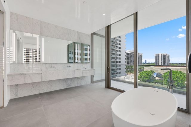 2000 S OCEAN Drive 5A, Hallandale Beach, FL 33009